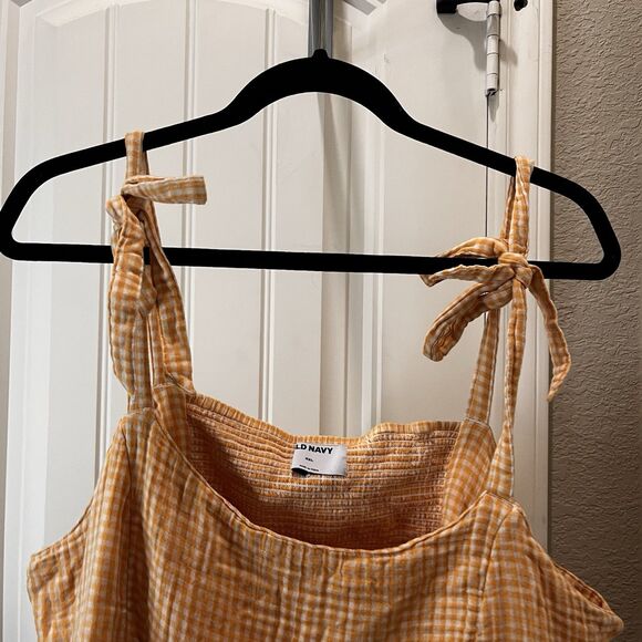 Old Navy Checker Tie-Shoulder Blouse Size XXL Gold Smocked Gingham Cami Swing - Picture 2 of 9